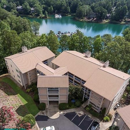 Lake Keowee Condo With Views And Pools And Marina! Salem Екстер'єр фото